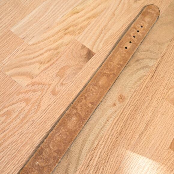 Black Leather Stamped belt size 30 no buckle - Picture 5 of 7